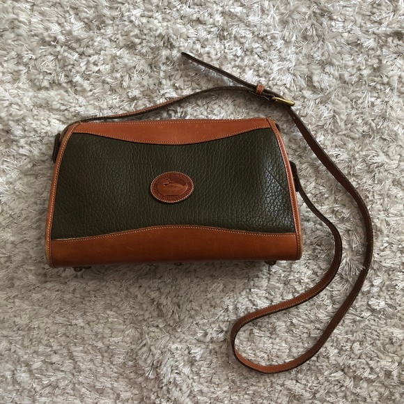 Dooney & Bourke Handbags - Vintage Hunter Green Dooney & Bourke Crossbody Bag